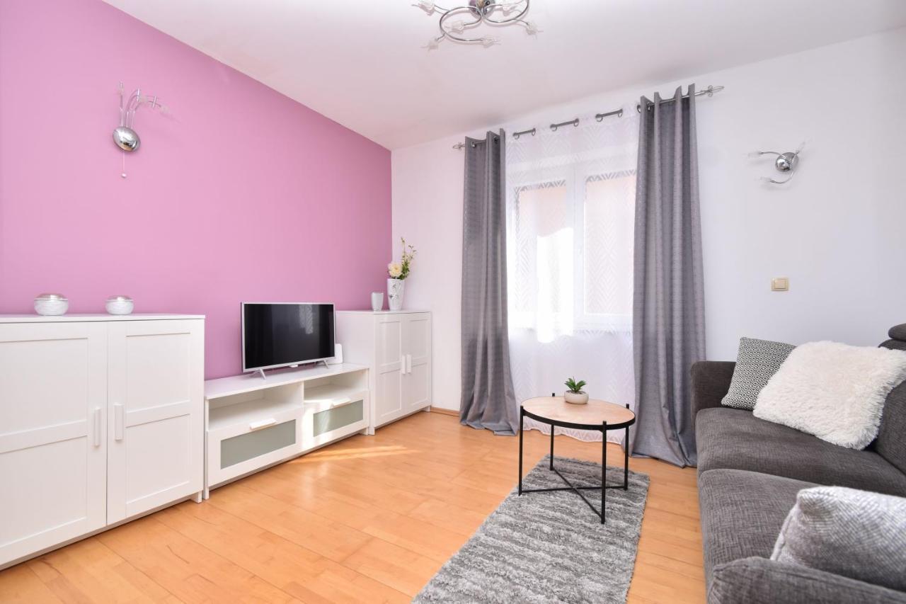 Sunny Garden Sibenik, Cozy Apartment Near Old Town Exterior foto